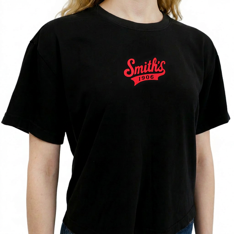 A close-up view of a female model wearing the Smith's 1906 WTE03 Black T-shirt.